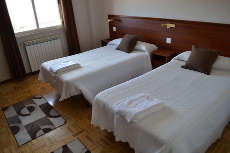 Hostal Cerecedo León Eksteriør billede